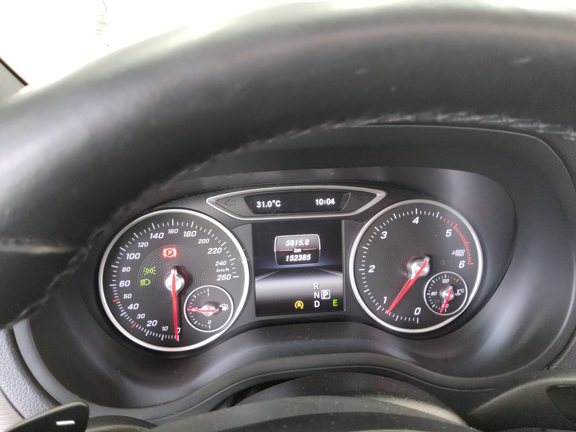 مرسيدس بنز B Class (2Nd Gen) B200 Cdi 2015 B200