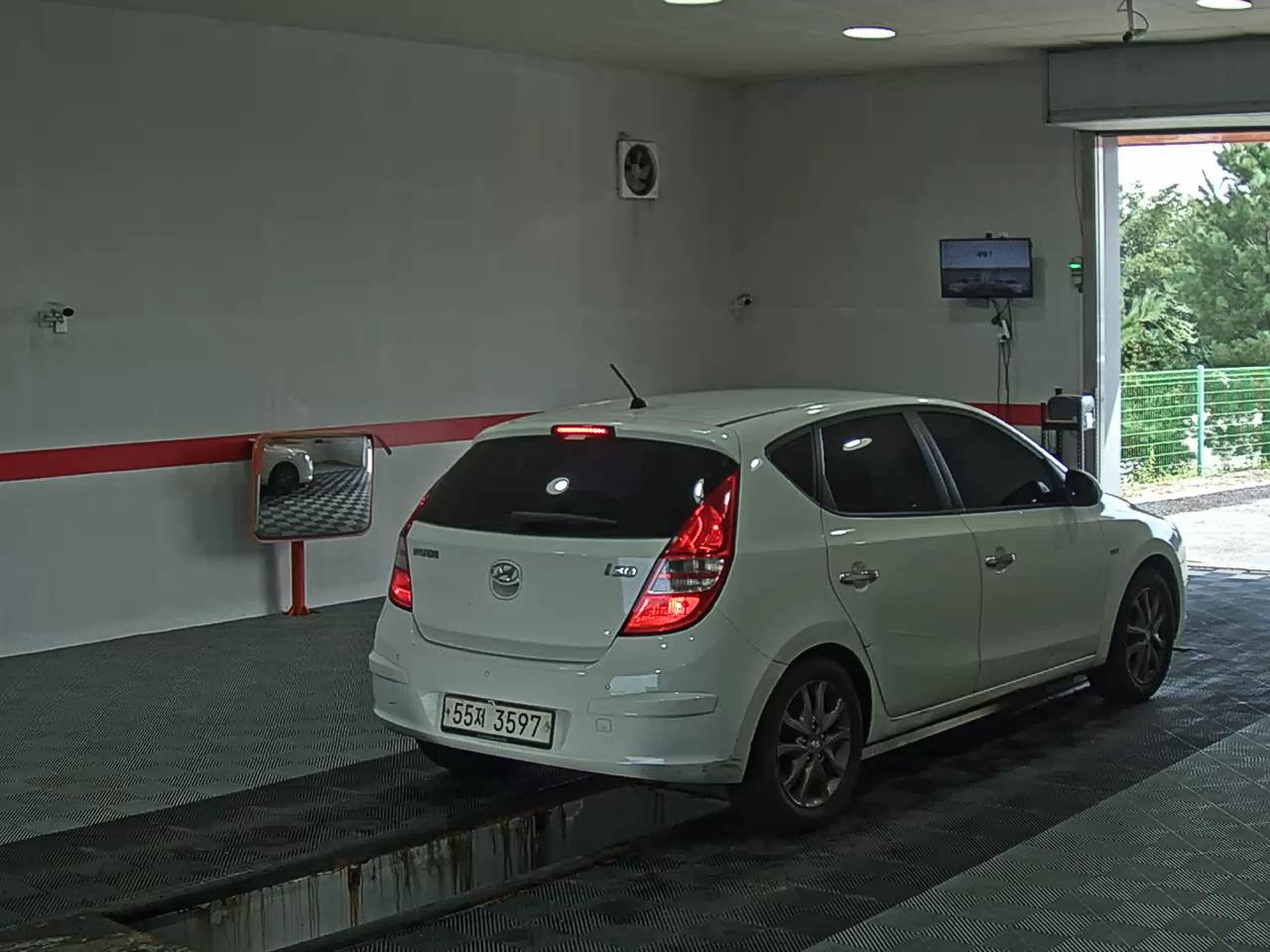 هيونداي I30 1.6 Vvt لكجري 2011 فاخر