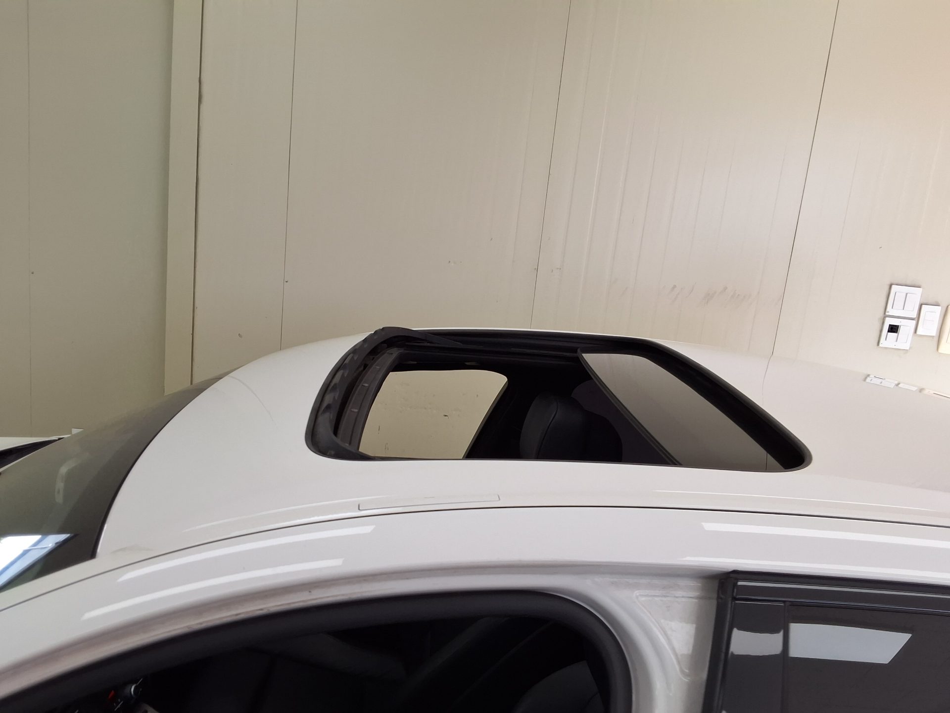 بي إم دبليو 5 Series (6Th Gen) 520D M Sport 2013 SPORT