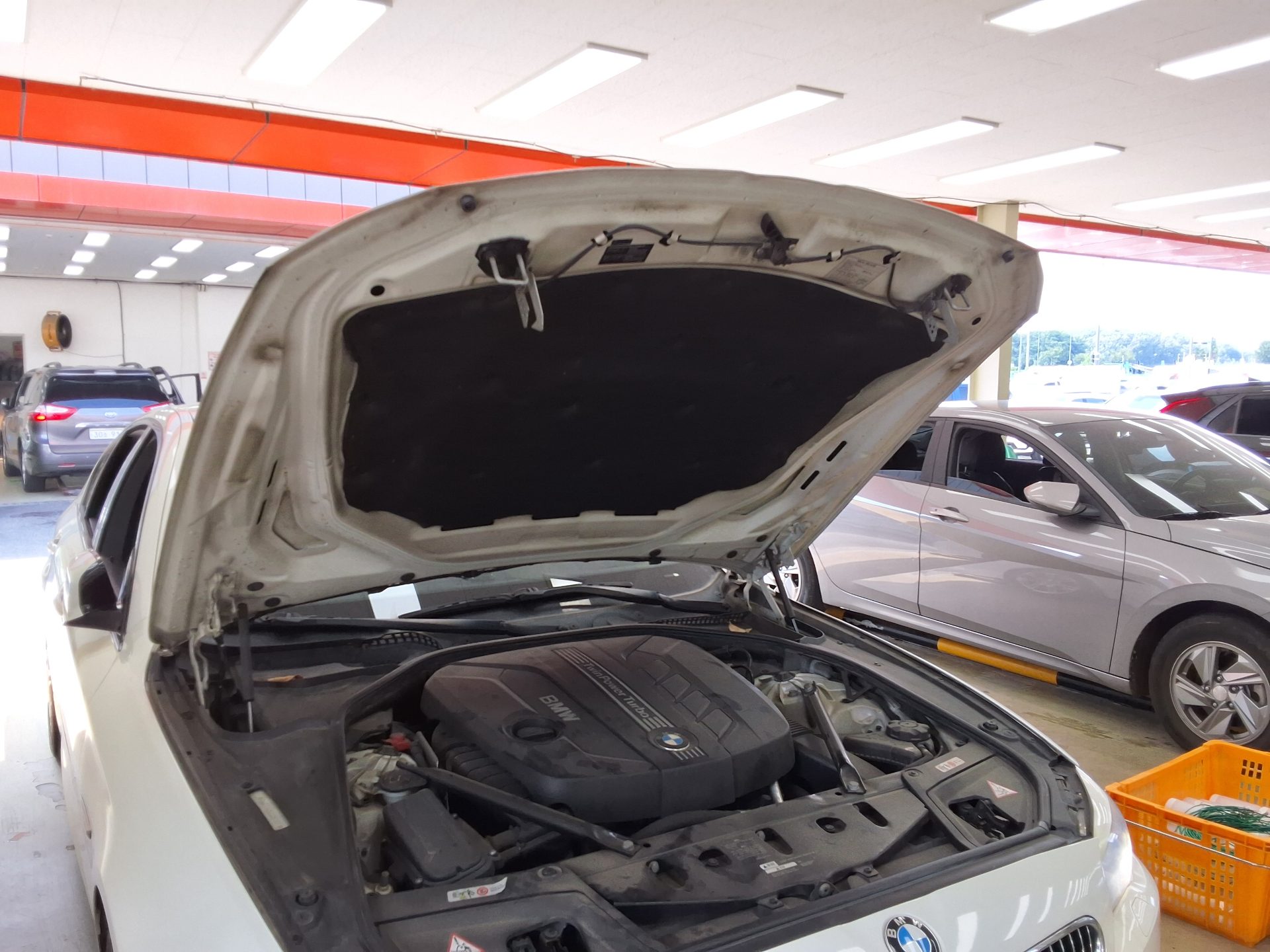 بي إم دبليو 5 Series (6Th Gen) 520D M Sport 2013 SPORT