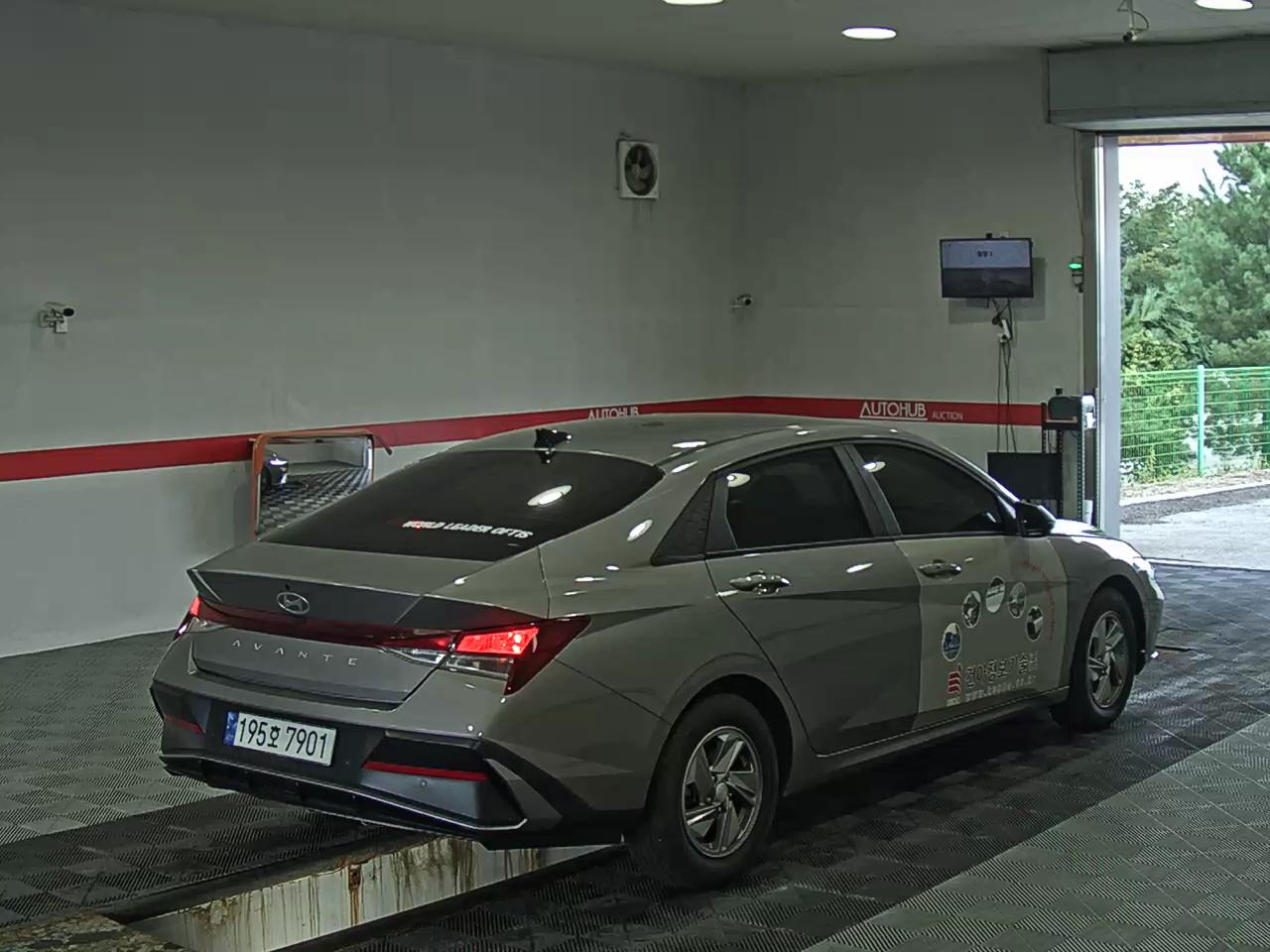 هيونداي أفانتي 2024 SMART