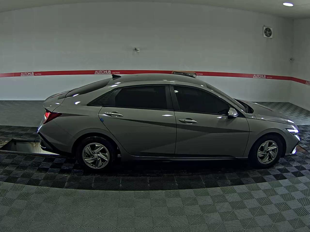 هيونداي أفانتي 2024 SMART
