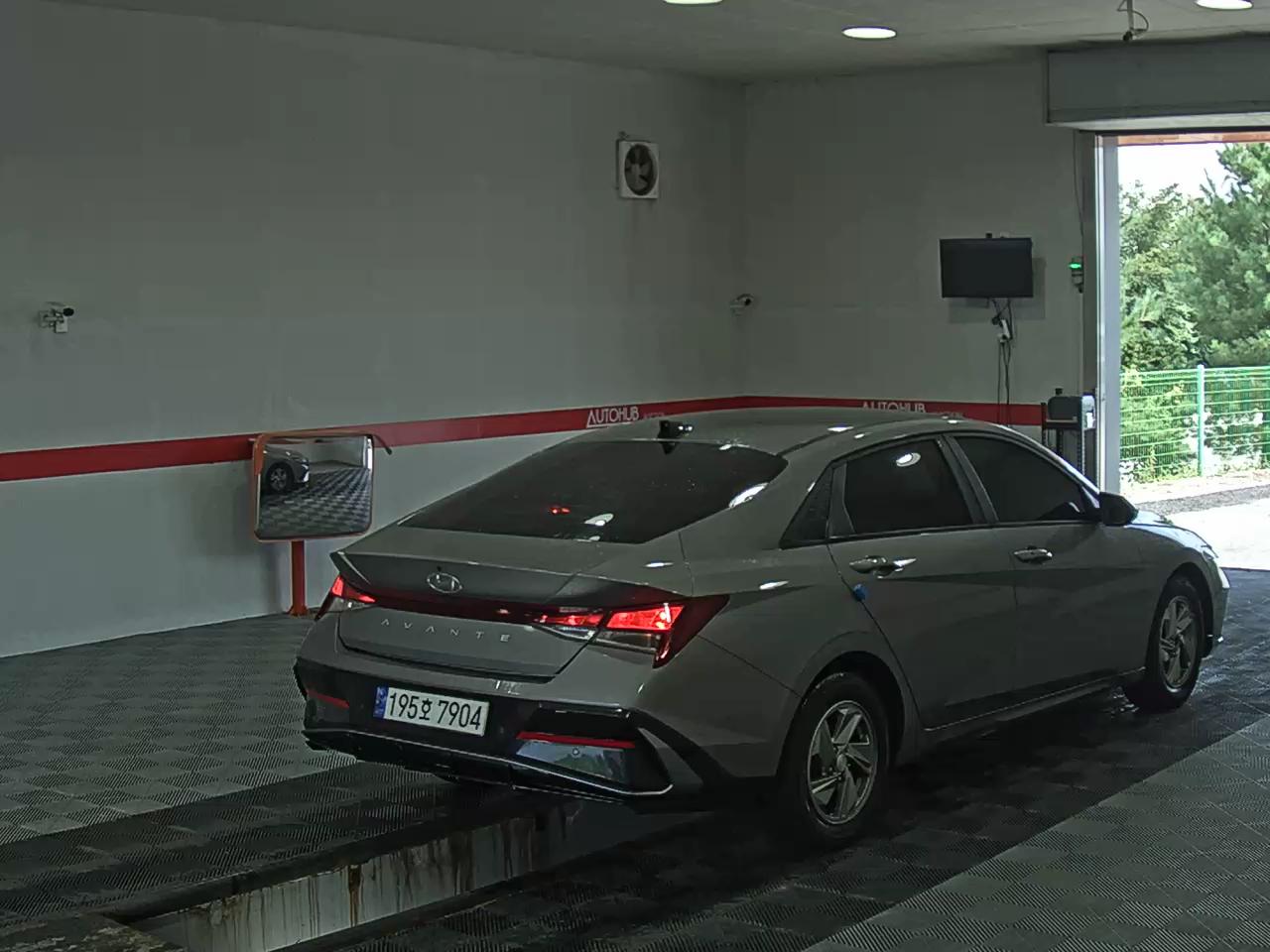 هيونداي أفانتي 2024 SMART