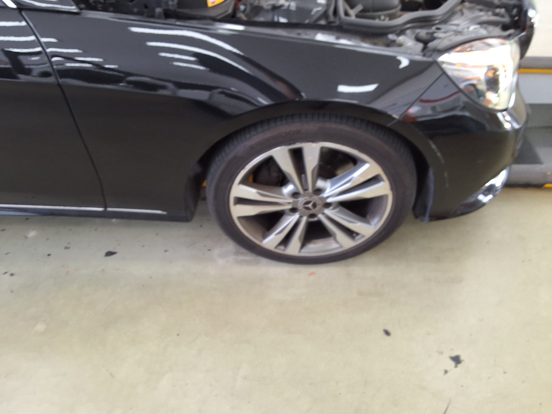 مرسيدس بنز E Class (4Th Gen) E300 Avantgarde 2014 E300