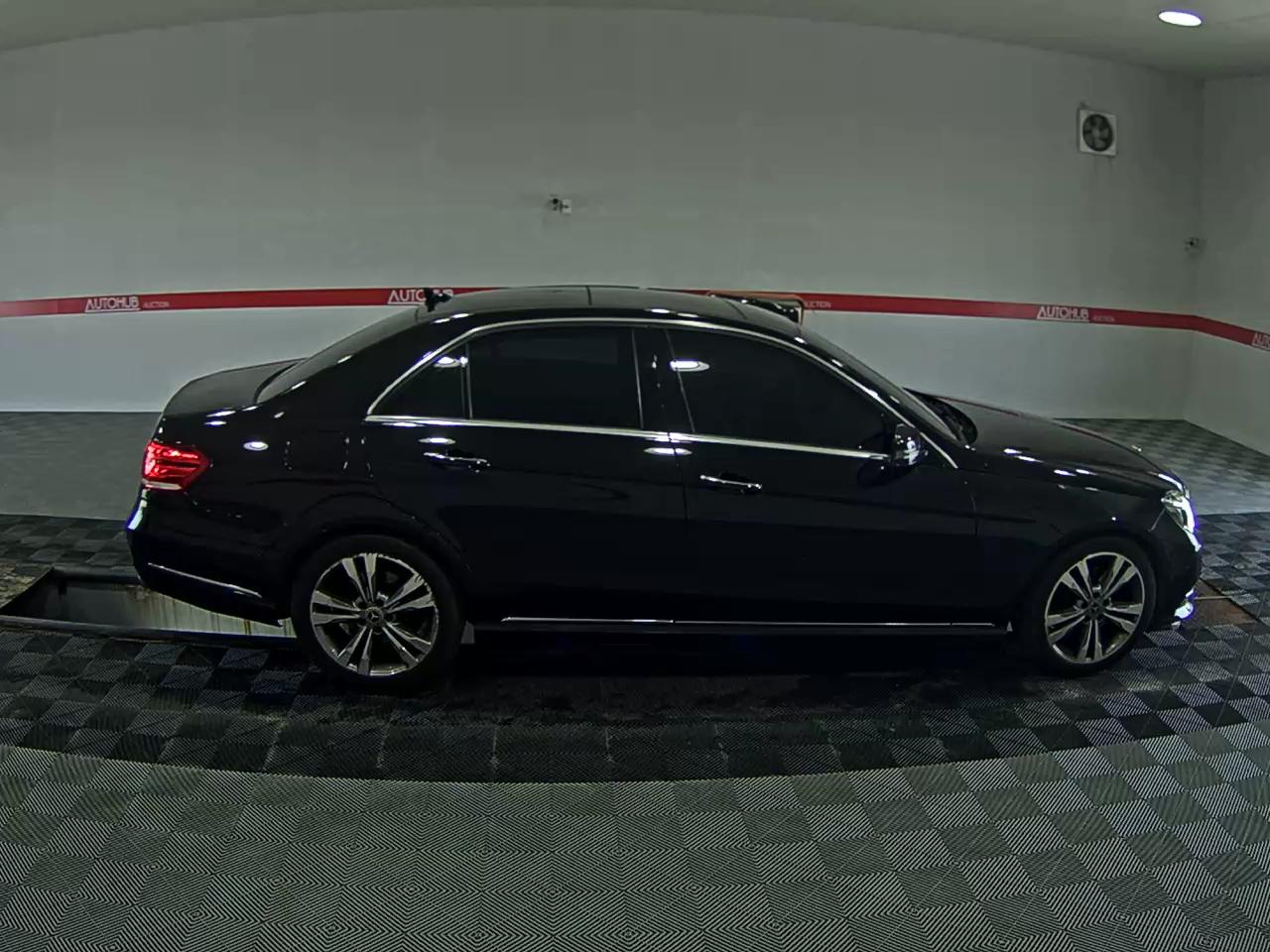 مرسيدس بنز E Class (4Th Gen) E300 Avantgarde 2014 E300
