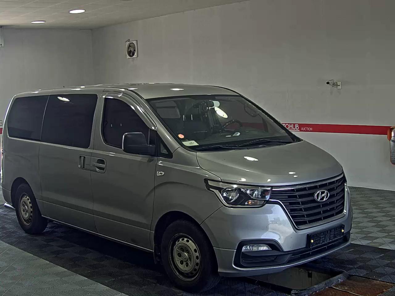 هيونداي الجديد جراند ستاركس 3 Seater ديزل فان ستايل 2019 VAN STYLE