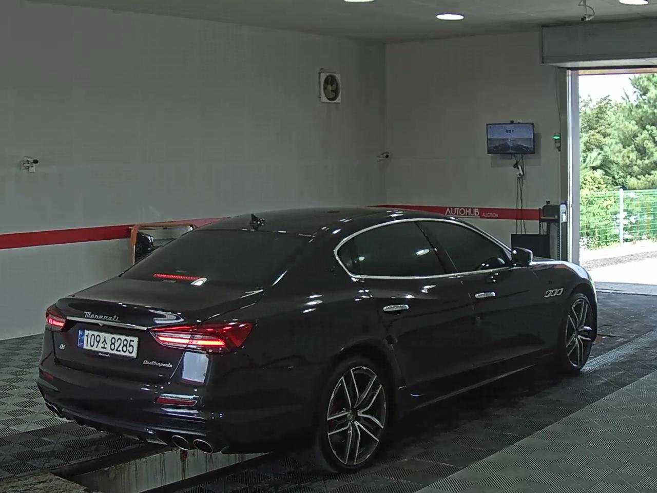 مازيراتي Quattroporte (6Th Gen) 3.0 Q4 Modena 2023