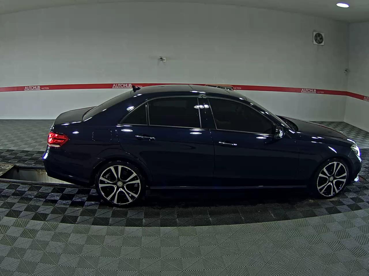 مرسيدس بنز E Class (4Th Gen) E220 Cdi Bluetec Avantgarde Sport 2016 SPORT