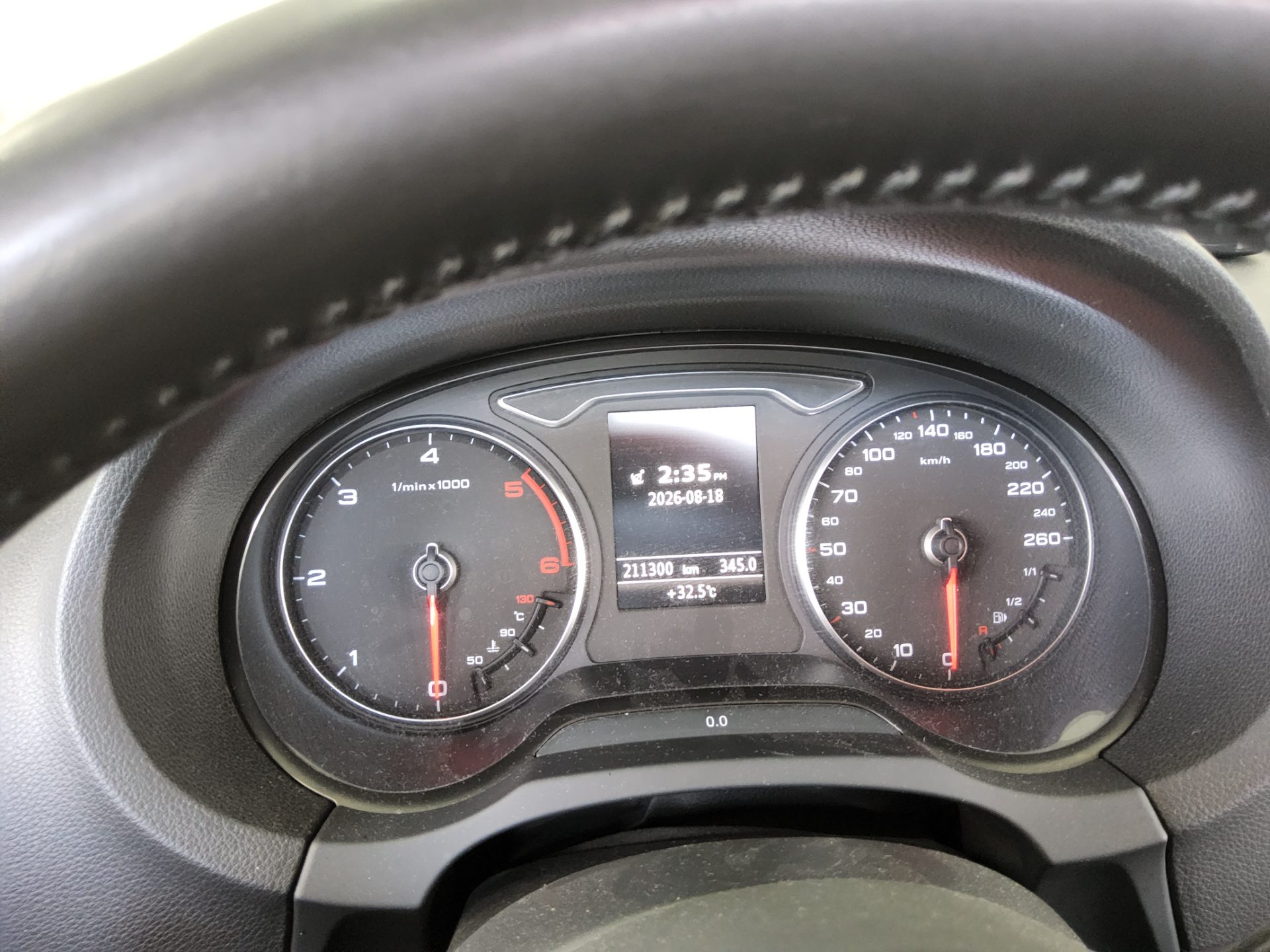 أودي إيه 3 (3Rd Gen) 35 TDI Dynamic 2015