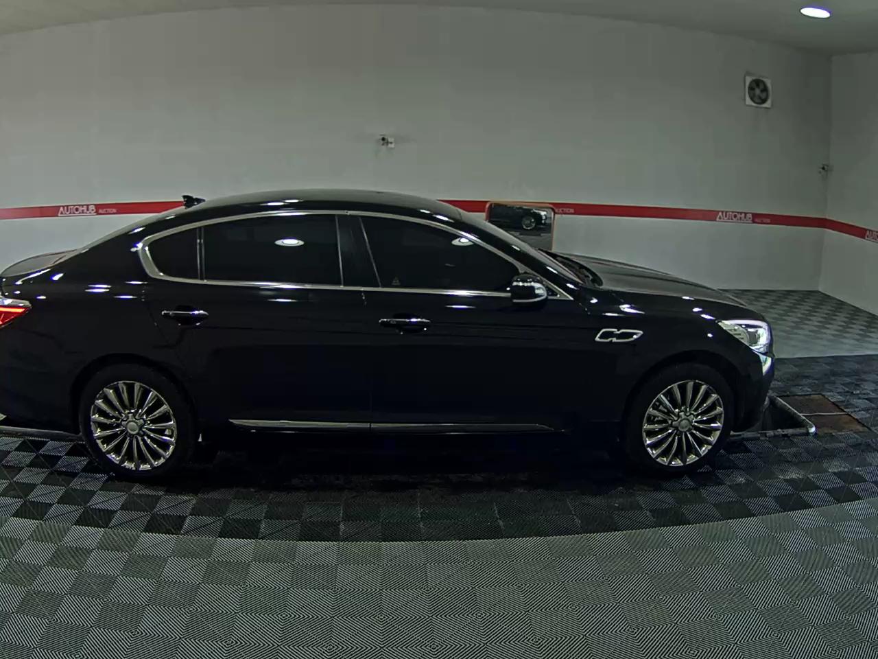 كيا كي 9 2015 VIP