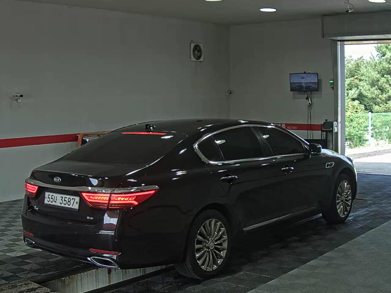 كيا كي 9 2015 VIP
