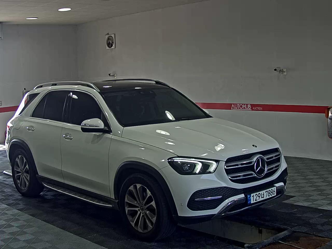 مرسيدس بنز جي إل إي Class (4Th Gen) جي إل إي 300D فورماتيك 2021 4MATIC