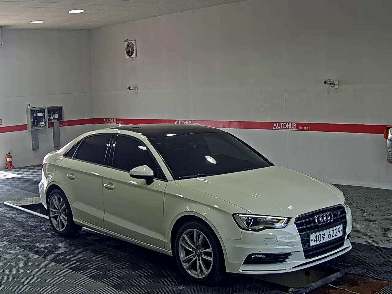 أودي إيه 3 (3Rd Gen) 35 TDI Dynamic 2015