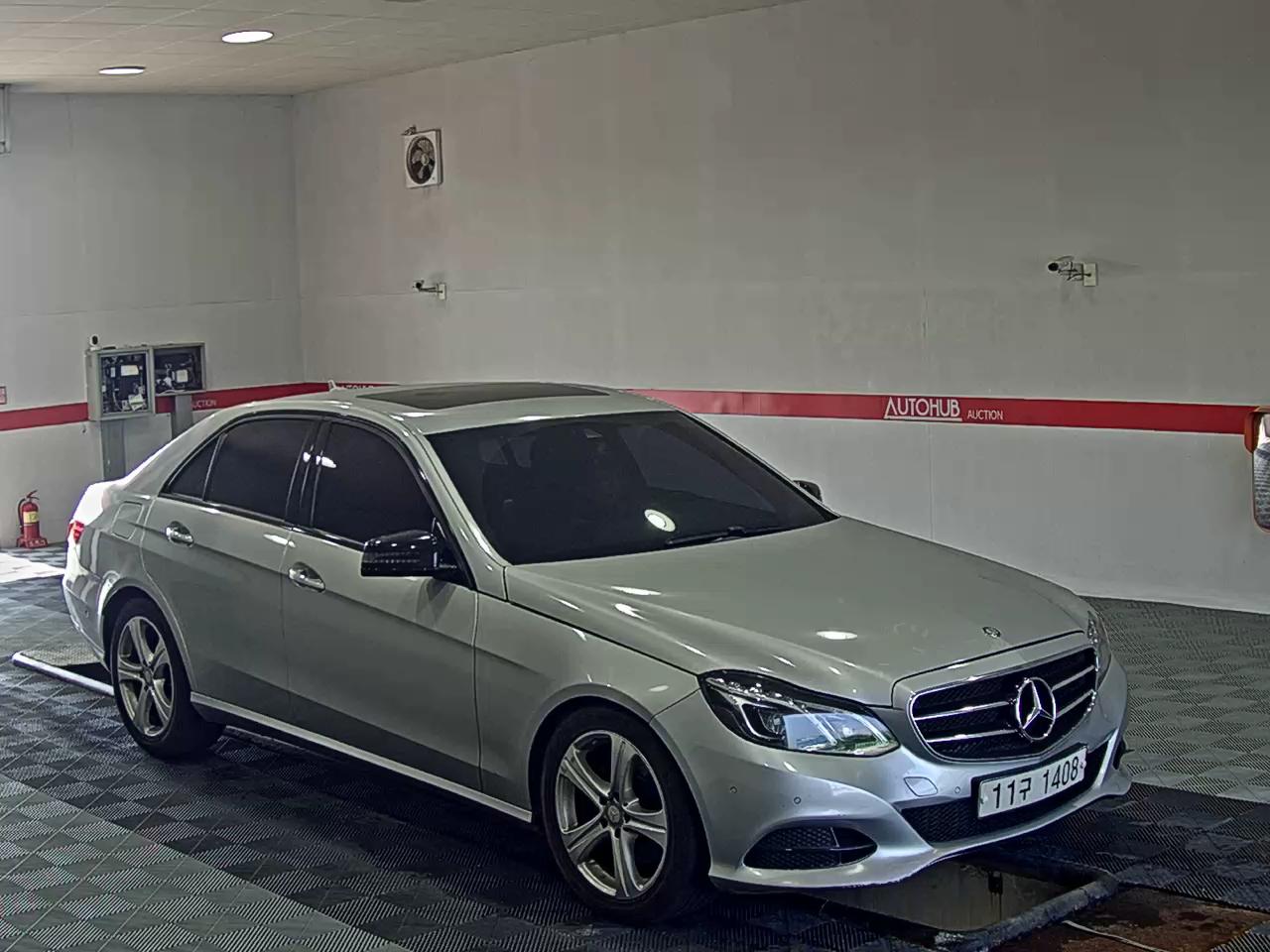 مرسيدس بنز E Class (4Th Gen) E220 Cdi Bluetec Avantgarde Sport 2015 SPORT