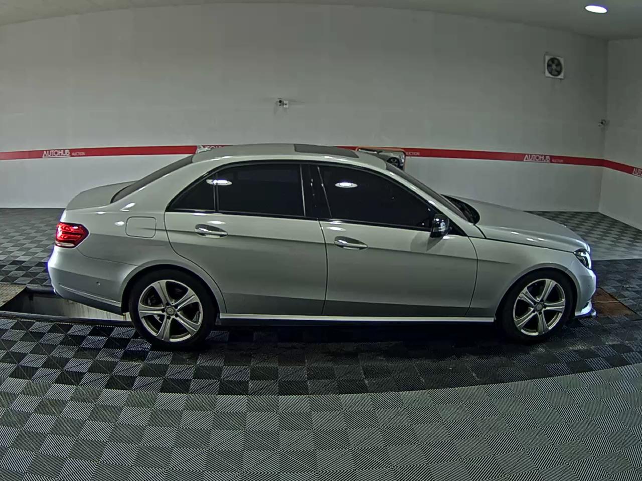 مرسيدس بنز E Class (4Th Gen) E220 Cdi Bluetec Avantgarde Sport 2015 SPORT