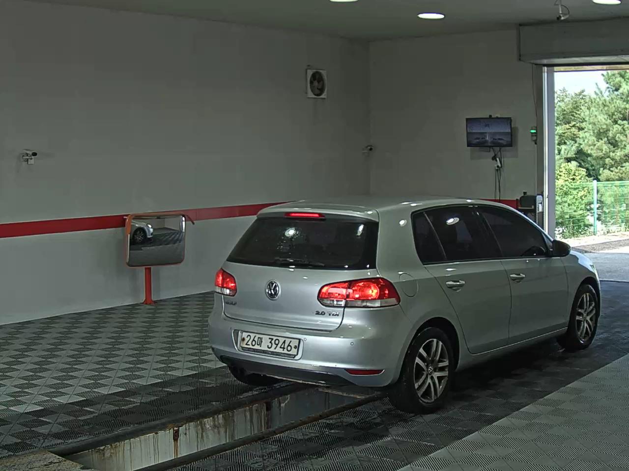 فولكس فاجن جولف (6Th Gen) 2.0 TDI 2010