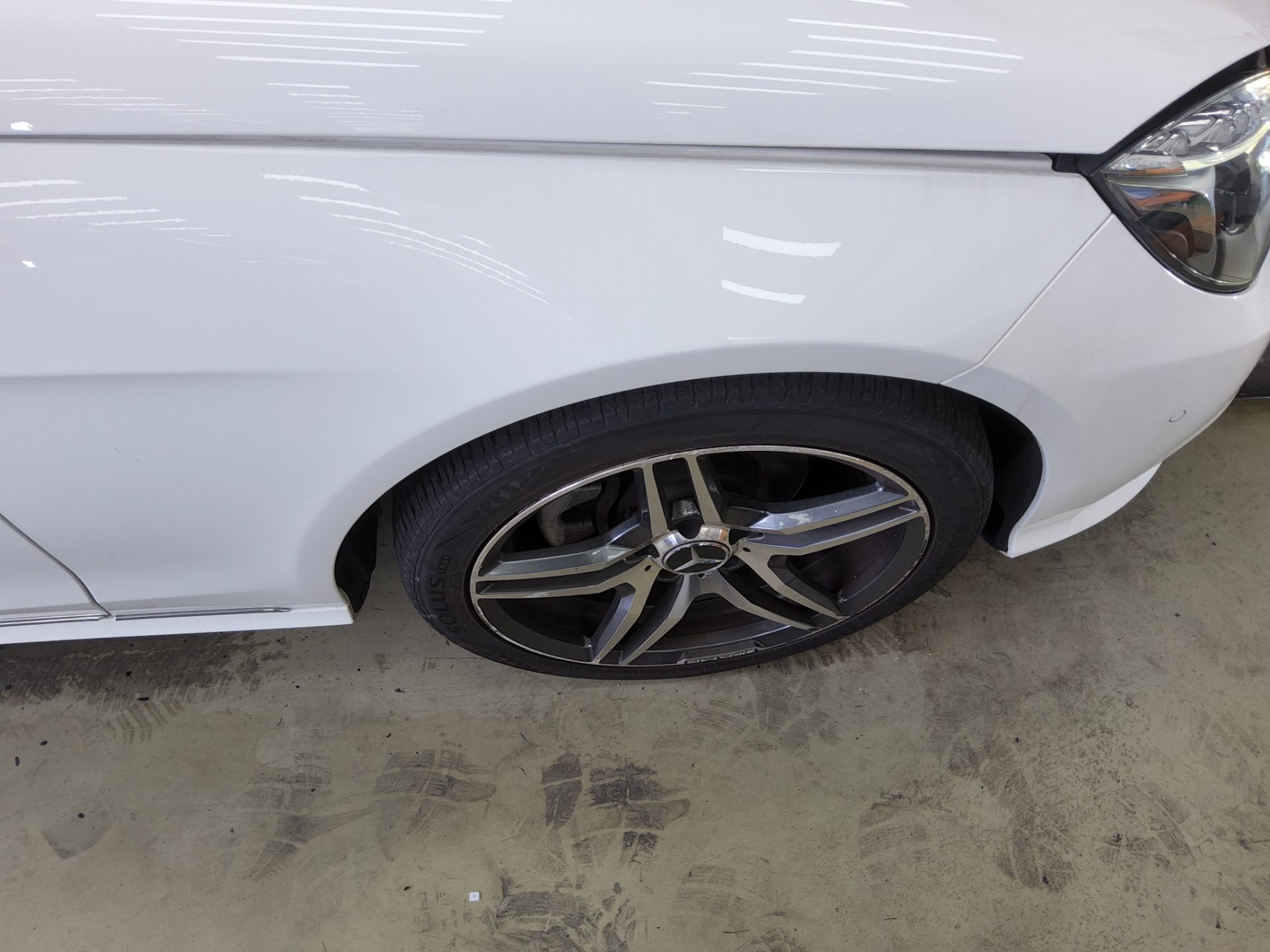 مرسيدس بنز E Class (4Th Gen) E220 Cdi Avantgarde 2014 E220