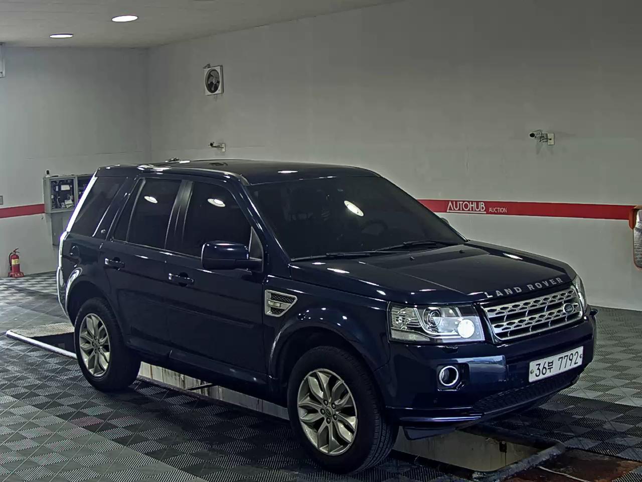 لاند روفر Rover Freelander 2 2.2 Sd4 Hse 2013