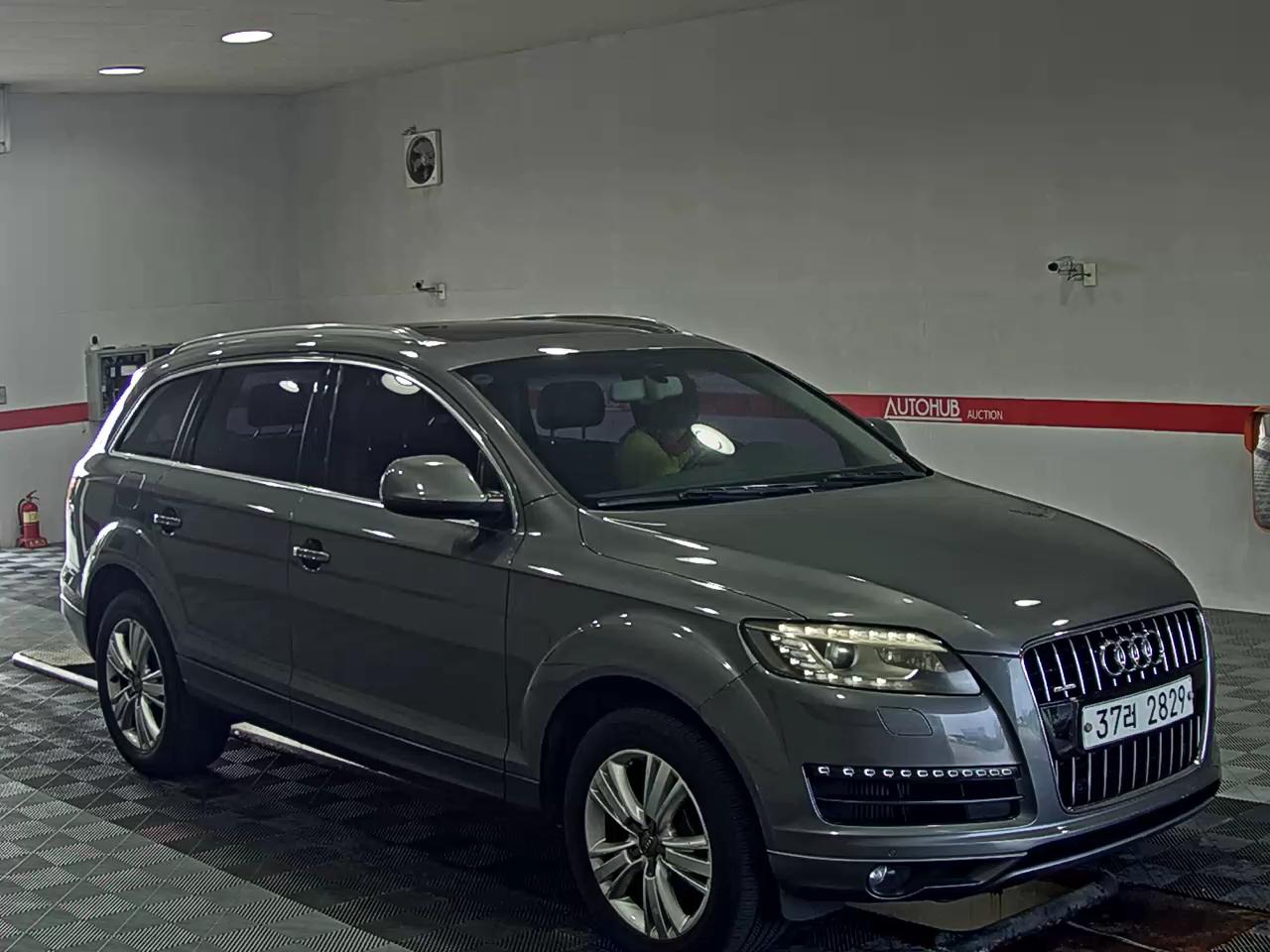 أودي كيو 7 3.0 TDI كواترو 2010