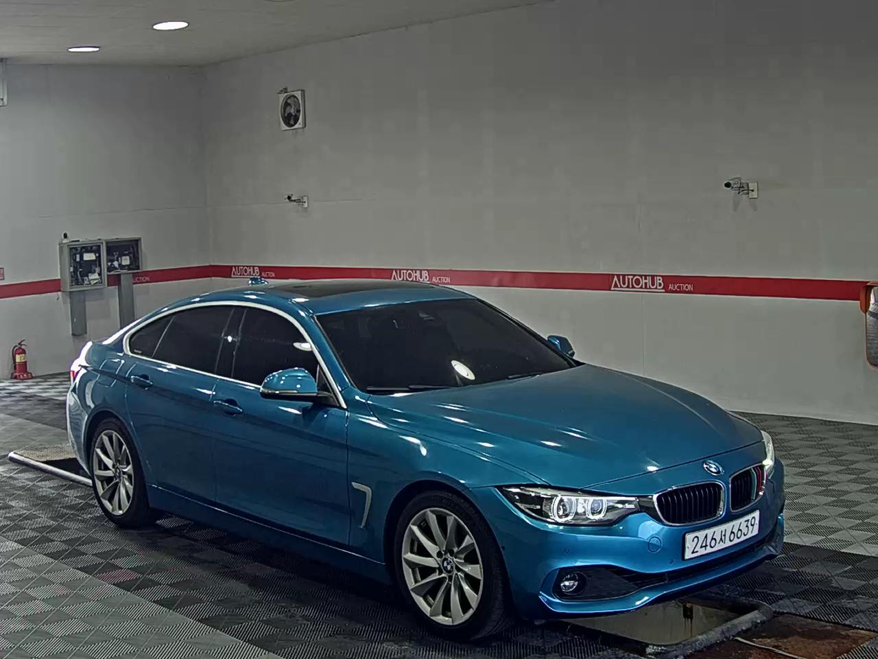 بي إم دبليو 4 Series (1St Gen) Gran كوبيه 420I سبيشل Edition 2020 SPECIAL