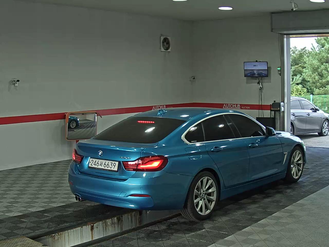 بي إم دبليو 4 Series (1St Gen) Gran كوبيه 420I سبيشل Edition 2020 SPECIAL