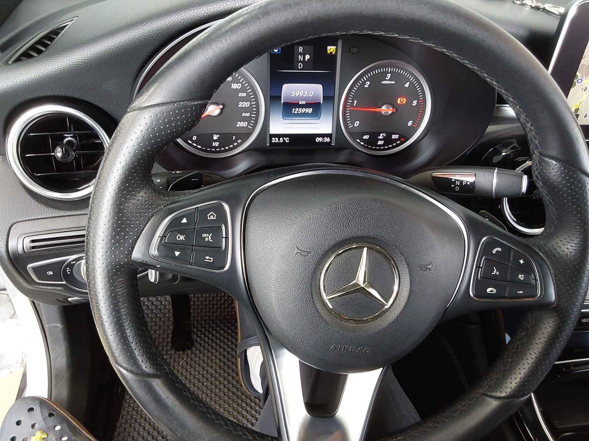 مرسيدس بنز جي إل سي Class جي إل سي 220D فورماتيك 2018 4MATIC