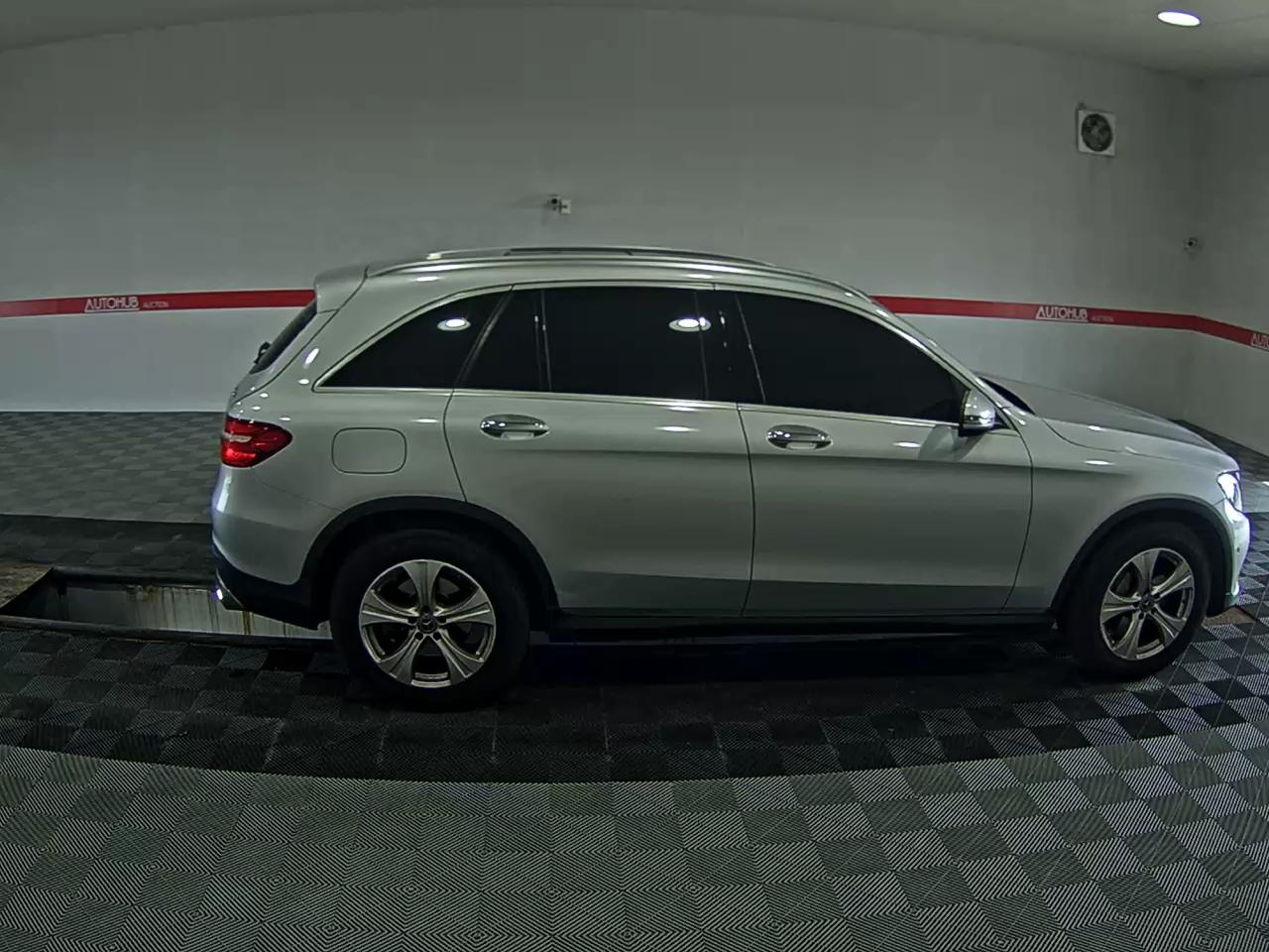 مرسيدس بنز جي إل سي Class جي إل سي 220D فورماتيك 2018 4MATIC