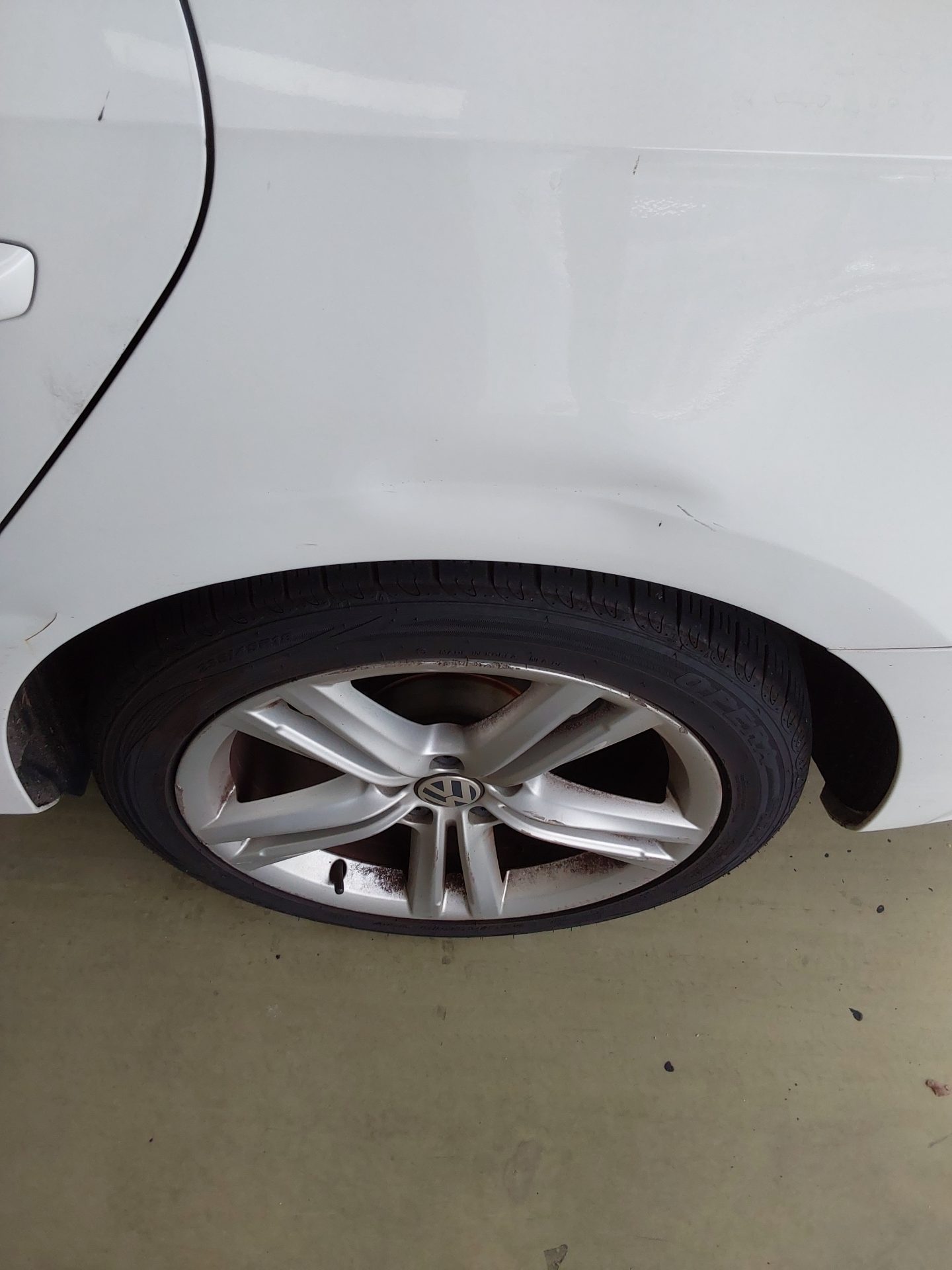 فولكس فاجن الجديد باسات (7Th Gen) 2.0 TDI 2015