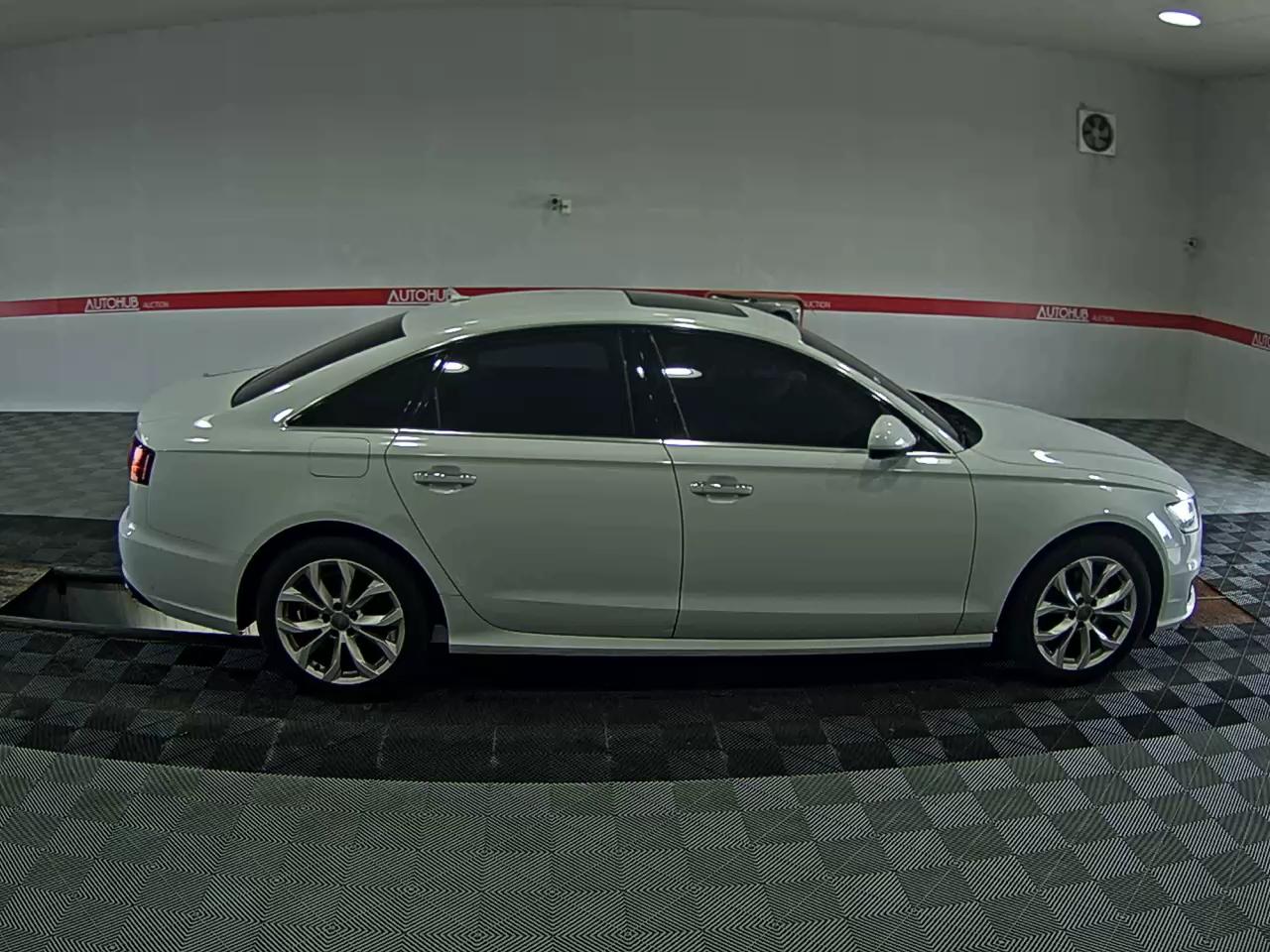 أودي إيه 6 (4Th Gen) 35 TDI بريميوم 2016 بريميوم
