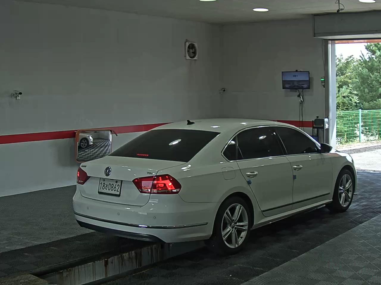 فولكس فاجن الجديد باسات (7Th Gen) 2.0 TDI 2015