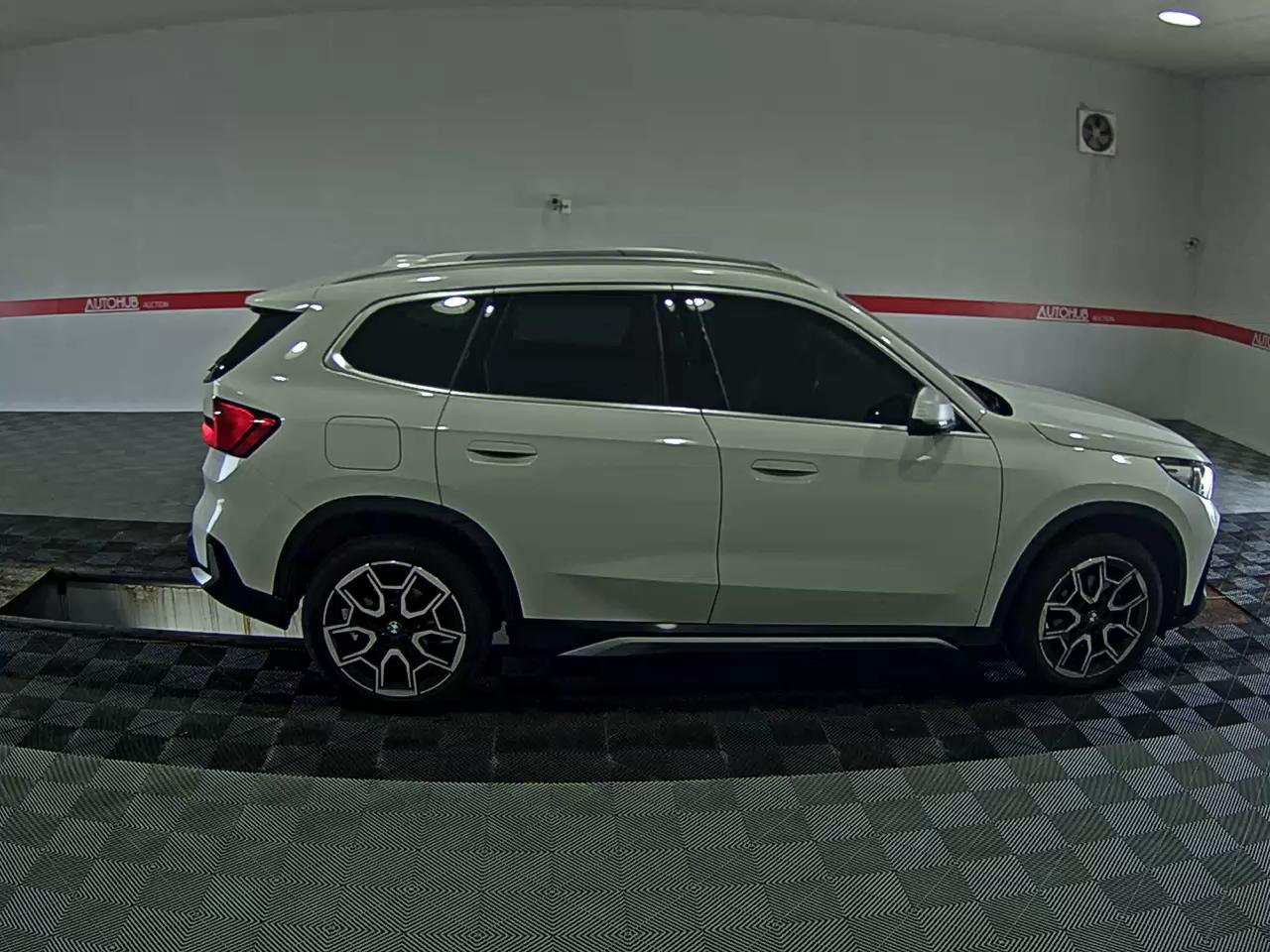 بي إم دبليو X1 (3Rd Gen) 20I إكس درايف X Line 2024 LINE