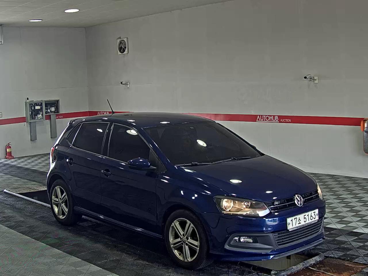 فولكس فاجن الجديد بولو (5Th Gen) 1.6 TDI R Line 2014 LINE