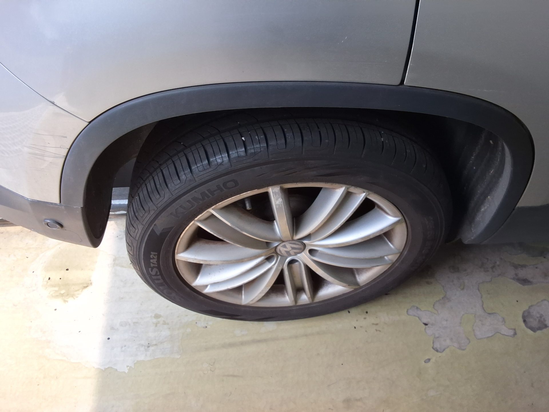 فولكس فاجن تيجوان 2.0 TDI Bluemotion بريميوم 2013 بريميوم
