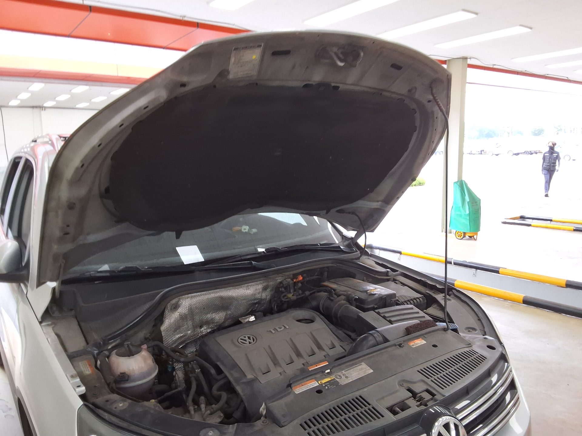 فولكس فاجن تيجوان 2.0 TDI Bluemotion بريميوم 2013 بريميوم