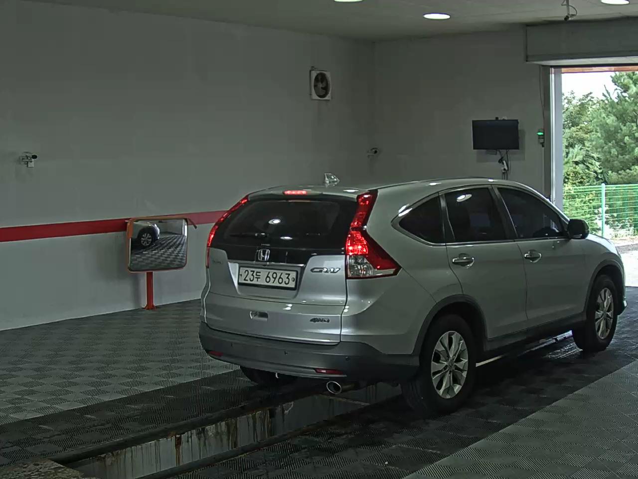هوندا Cr V (4Th Gen) 2.4 دفع رباعي Ex 2012