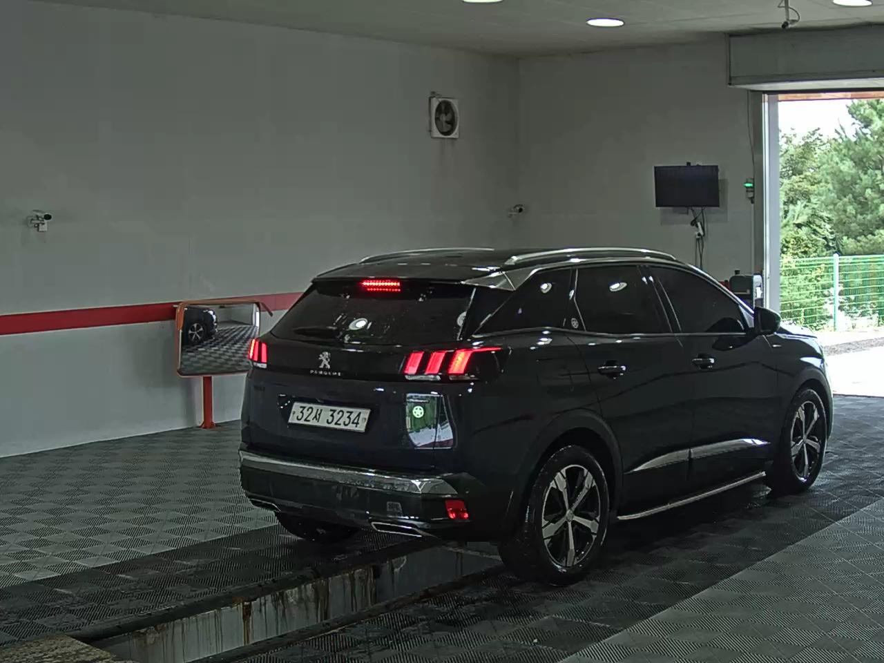 بيجو 3008 (2Nd Gen) 1.6 Bluehdi GT Line 2018 GT LINE