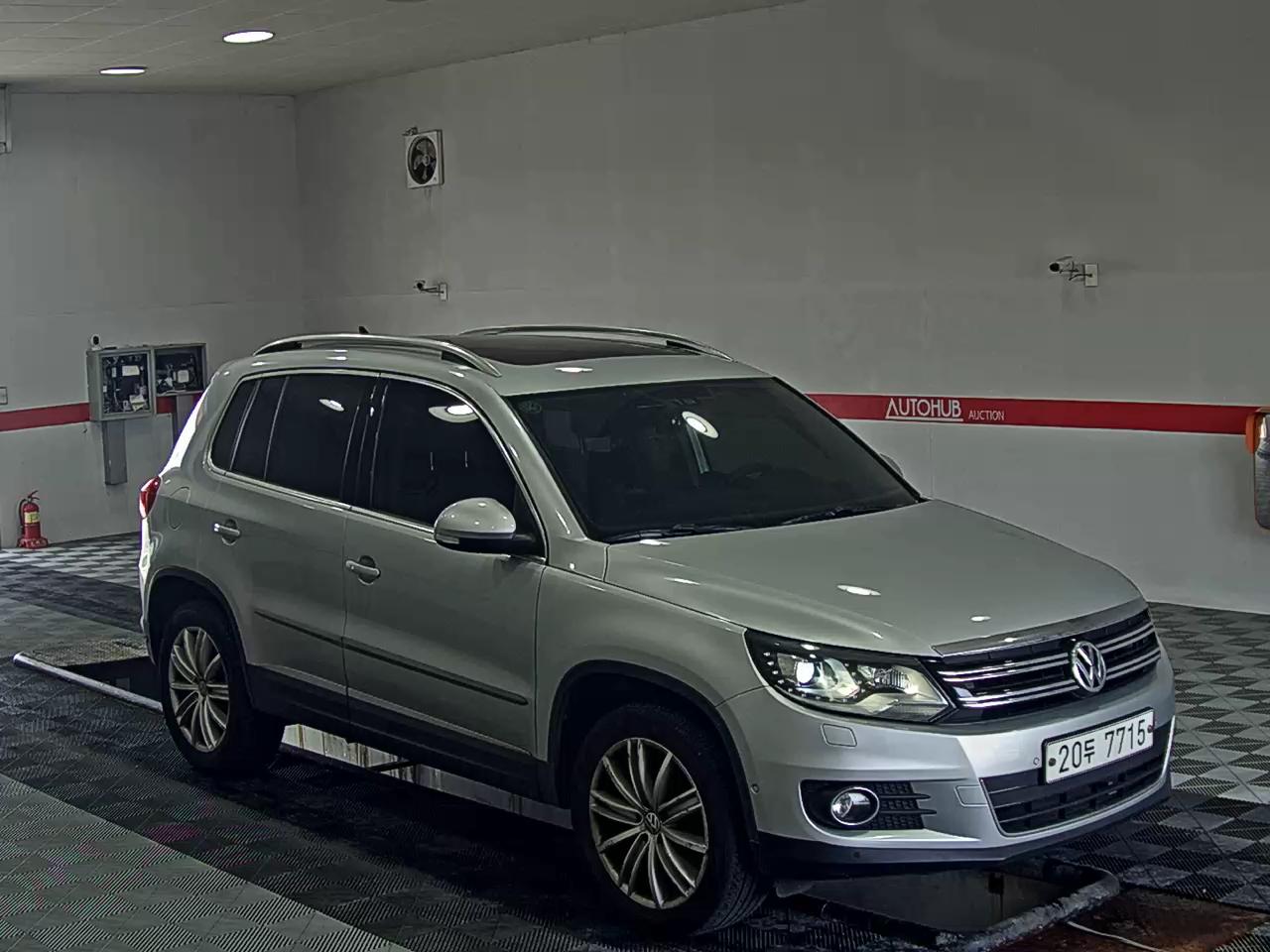 فولكس فاجن تيجوان 2.0 TDI Bluemotion بريميوم 2013 بريميوم