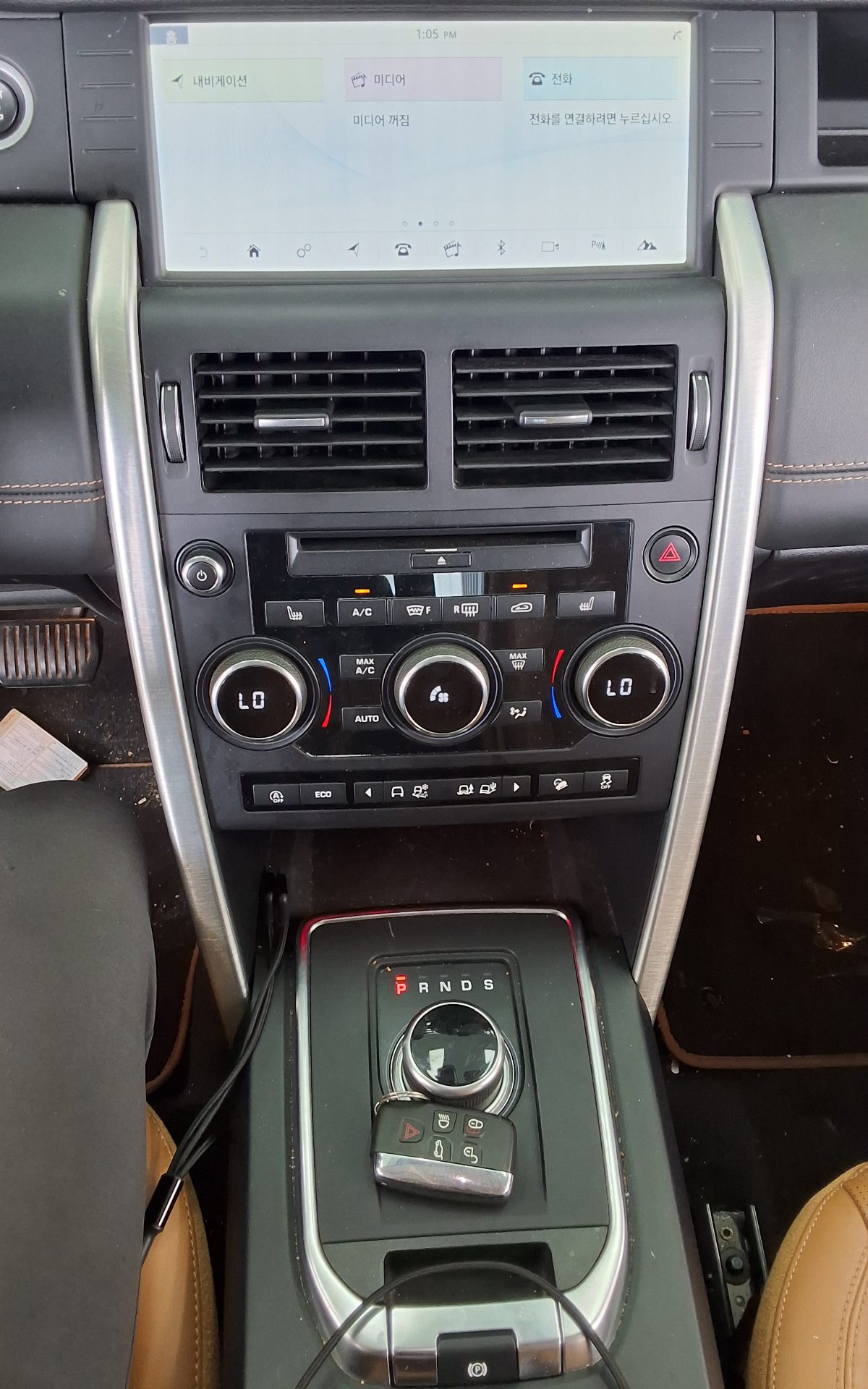 لاند روفر Rover Discovery Sport 2.0 Td4 Hse لكجري 2018 SPORT فاخر