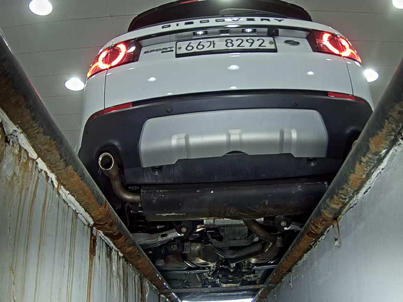 لاند روفر Rover Discovery Sport 2.0 Td4 Hse لكجري 2018 SPORT فاخر