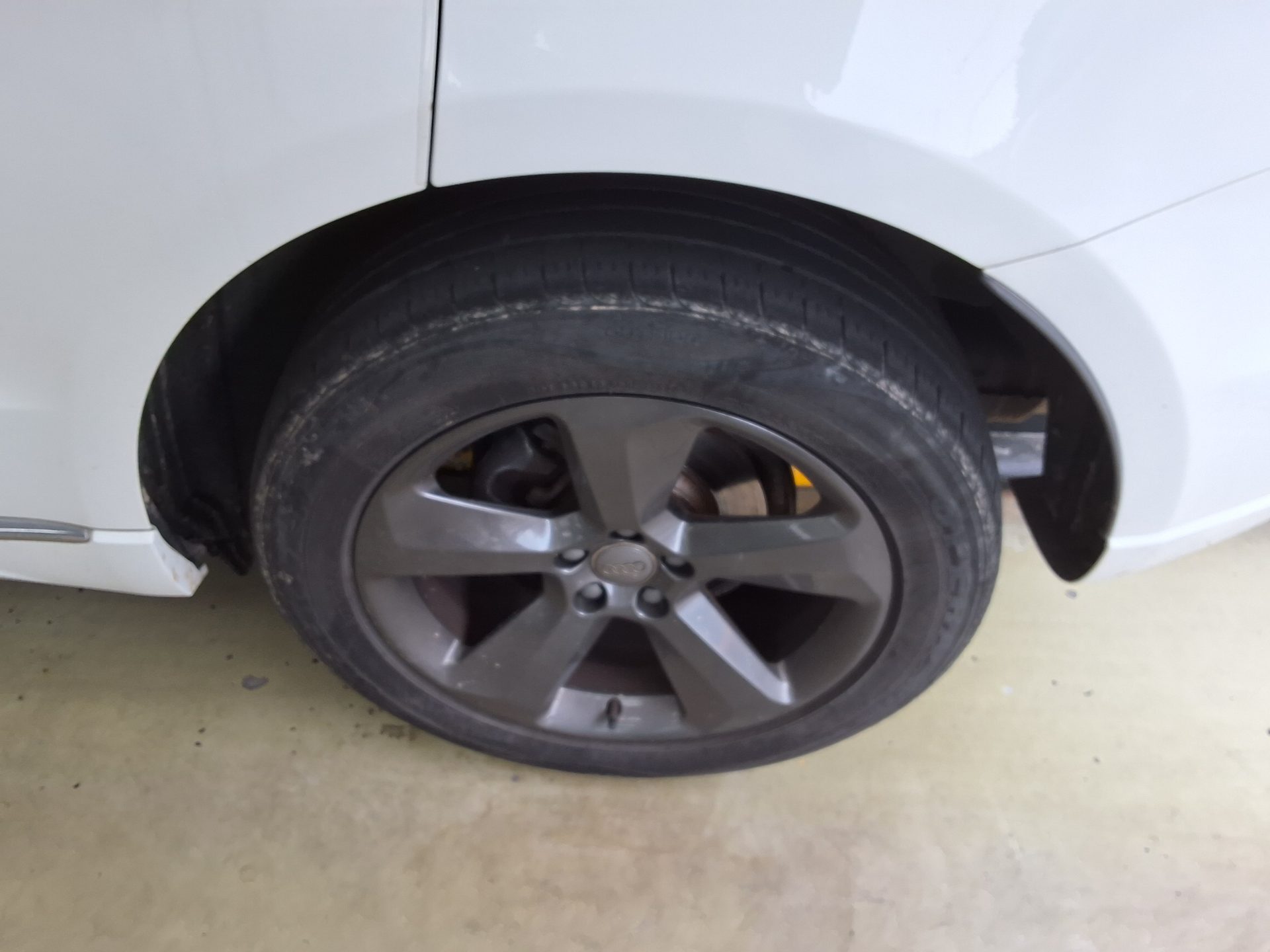 أودي كيو 5 2.0 TDI كواترو Dynamic 2014