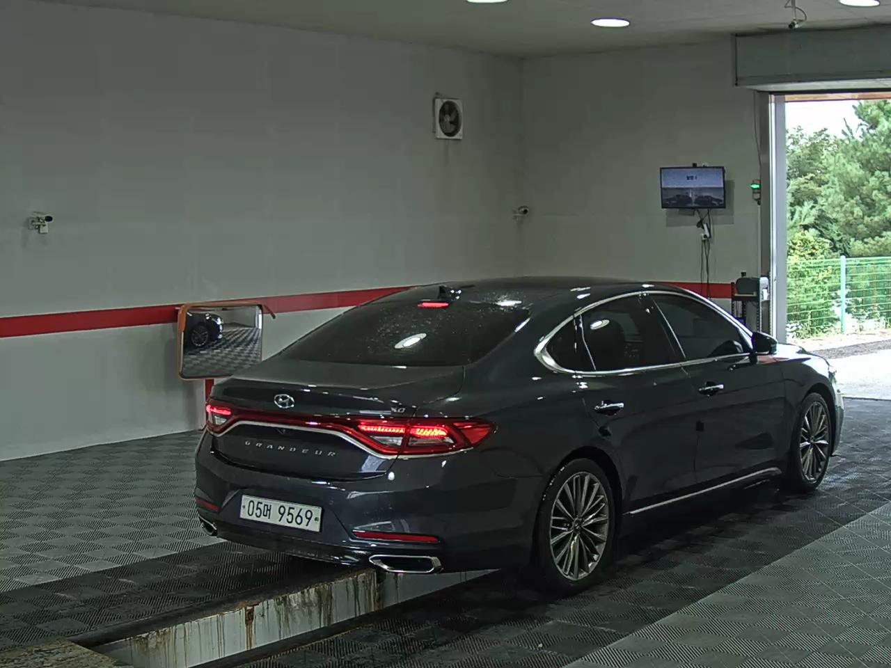 هيونداي جرانديور 2018 IG إكسكلوسيف SPECIAL