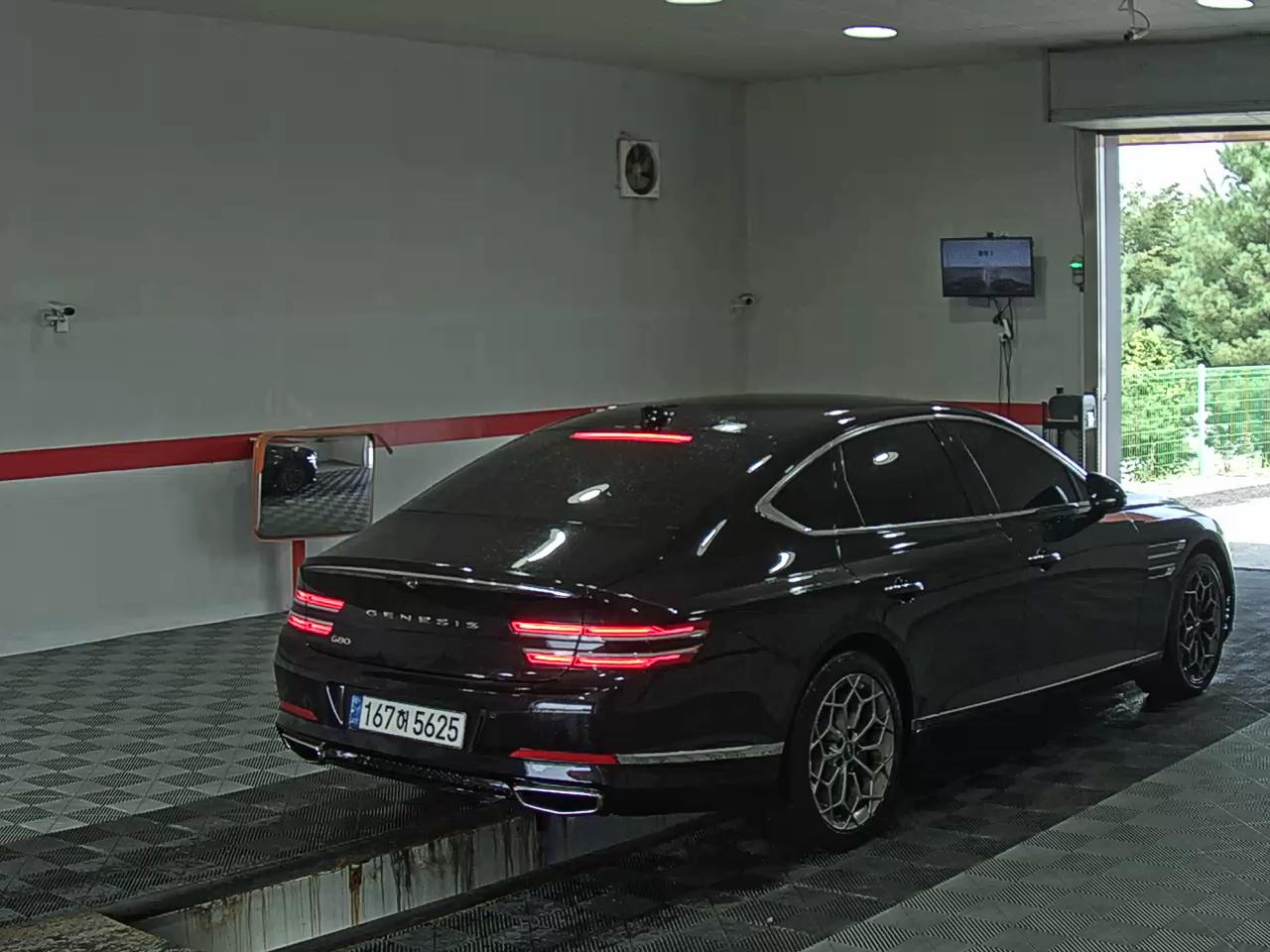 جينيسيس جينيسيس G80 2022 BASE