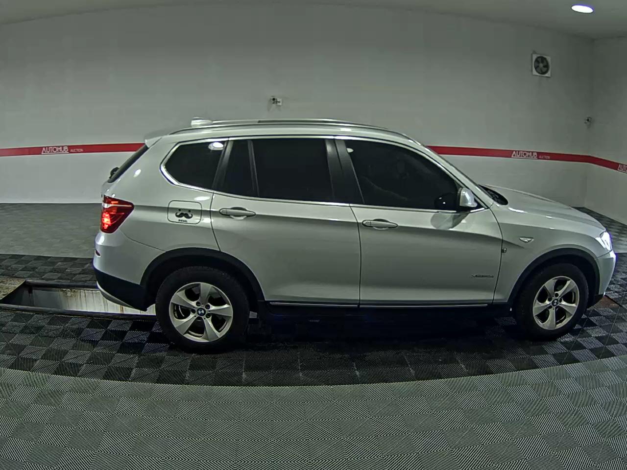 بي إم دبليو X3 (2Nd Gen) 20D إكس درايف مرتفع 2014