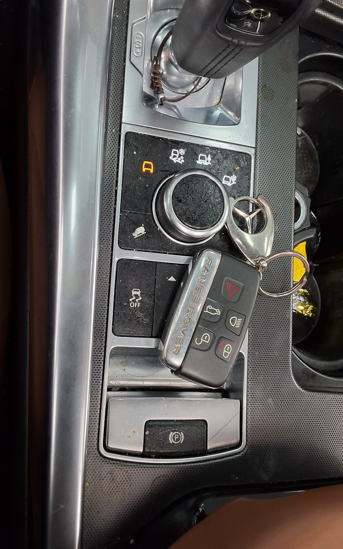لاند روفر Rover رينج روفر Sport (2Nd Gen) 3.0 Sdv6 Hse Dynamic 2014 SPORT