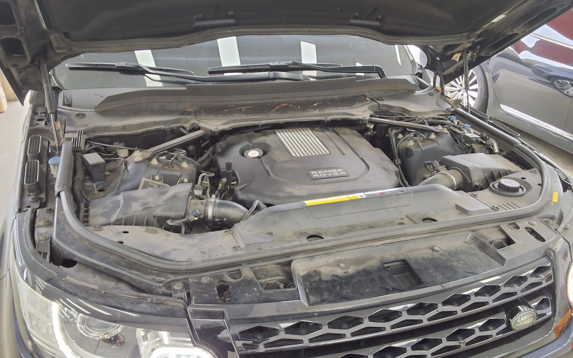 لاند روفر Rover رينج روفر Sport (2Nd Gen) 3.0 Sdv6 Hse Dynamic 2014 SPORT