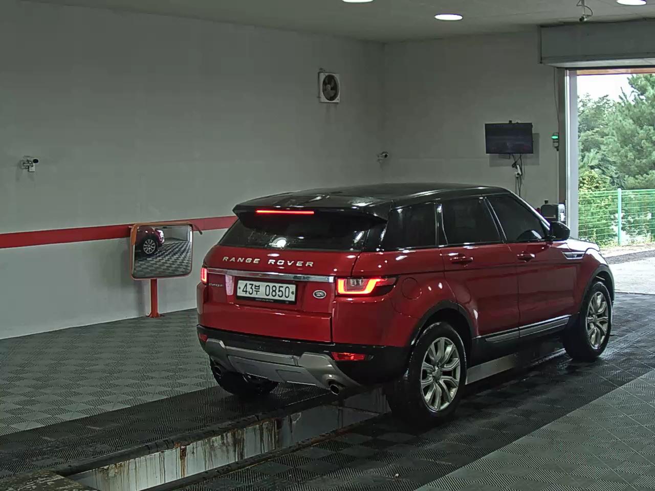 لاند روفر Rover رينج روفر Evoque 2.0 Td4 Se 2016 SE