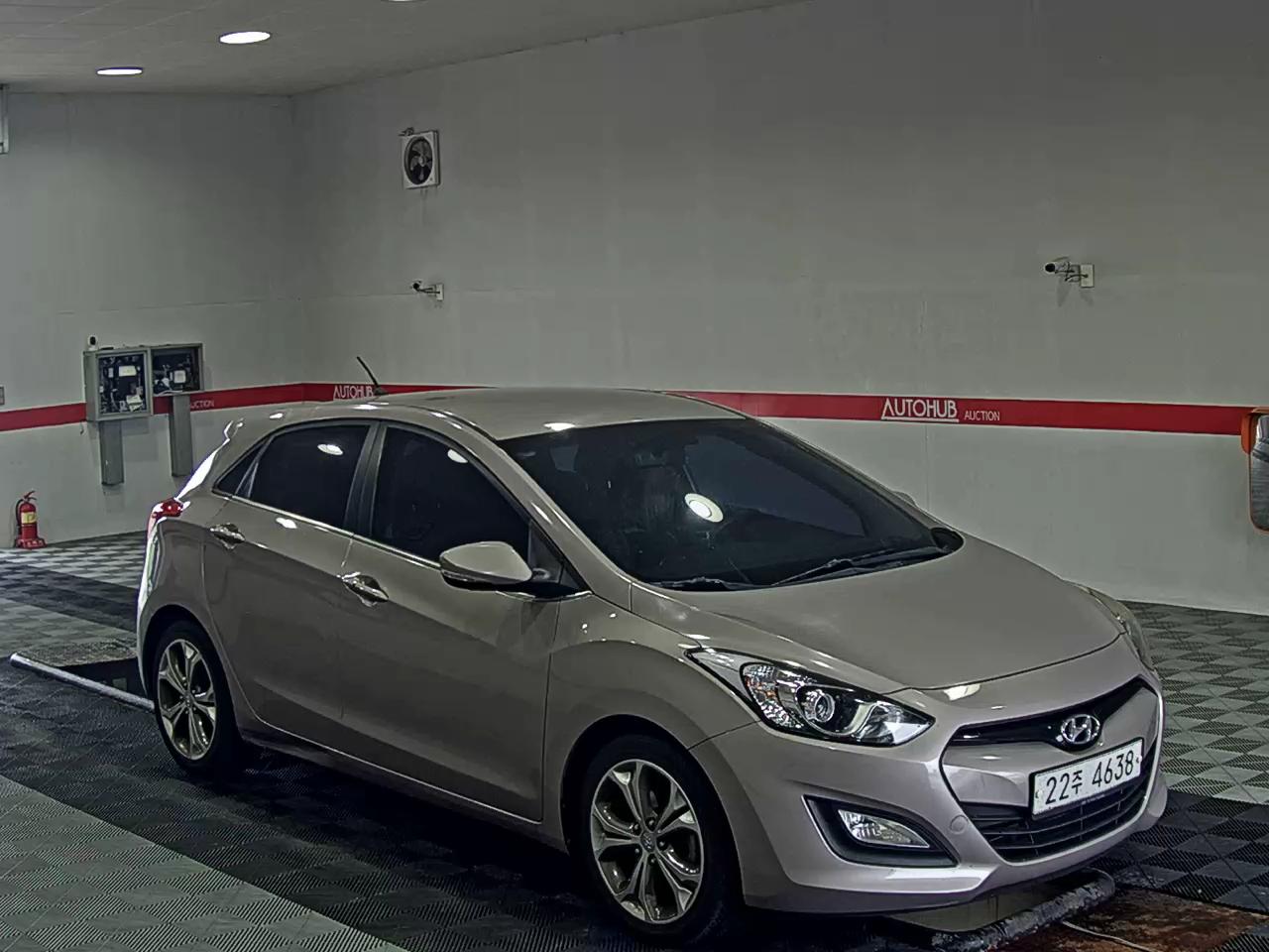 هيونداي جديد I30 1.6 GDI Unique 2012