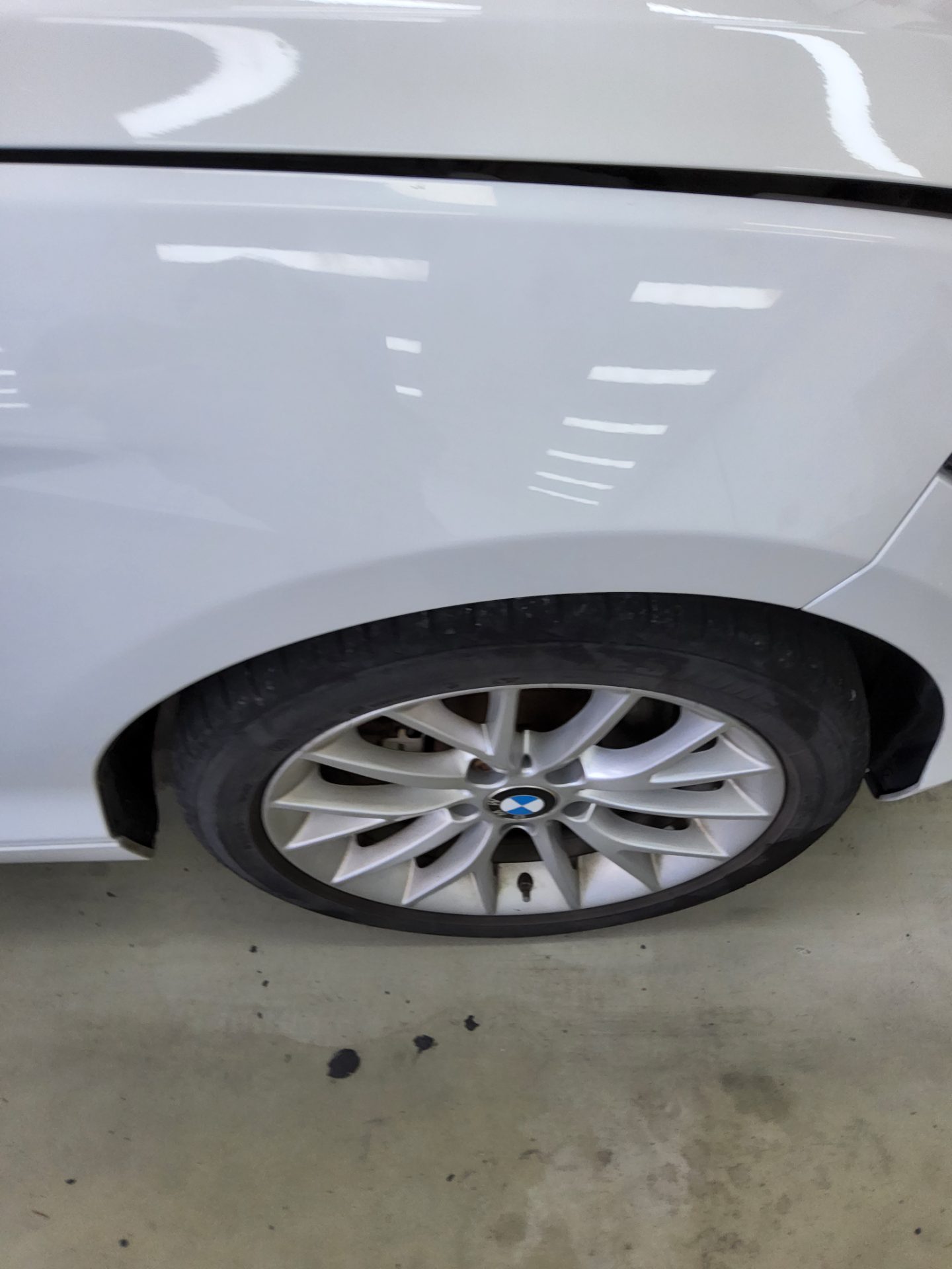 بي إم دبليو 1 Series (2Nd Gen) 5 أبواب 118D Sports 2015 118d
