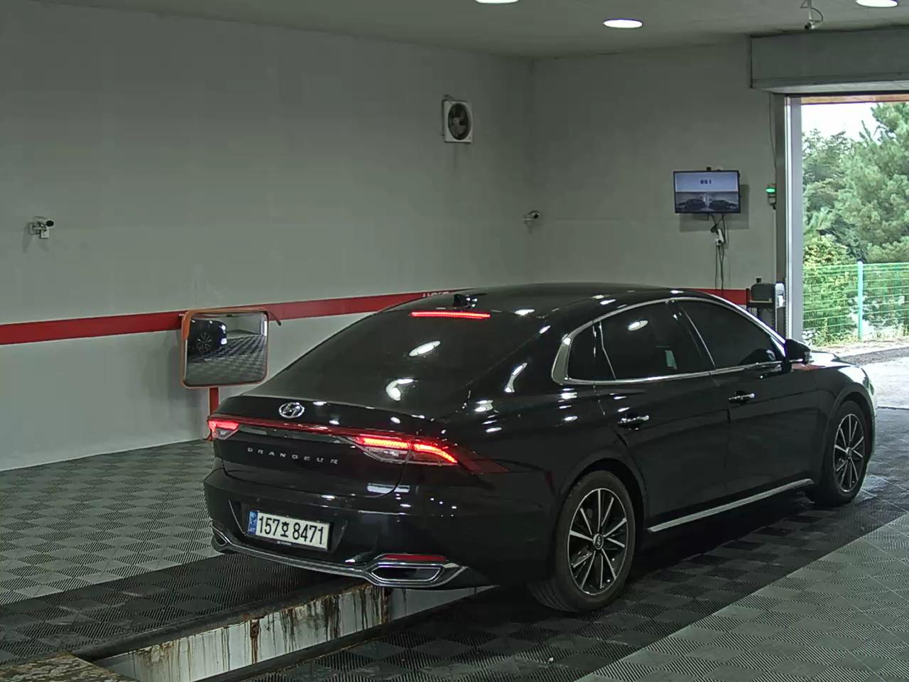 هيونداي جرانديور 2022 IG LE BLANC