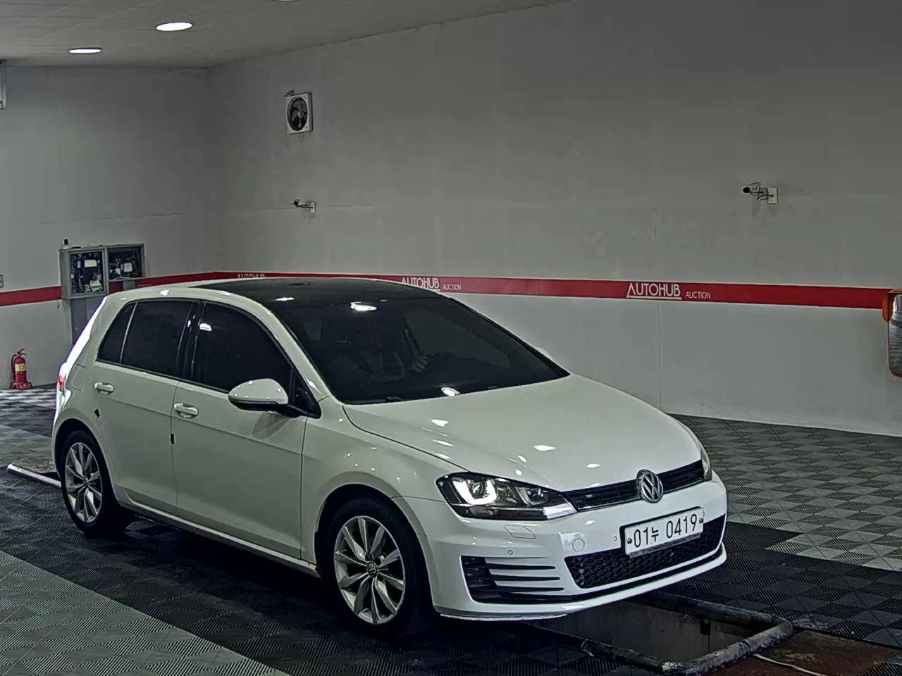 فولكس فاجن جولف (7Th Gen) 2.0 TDI 2016